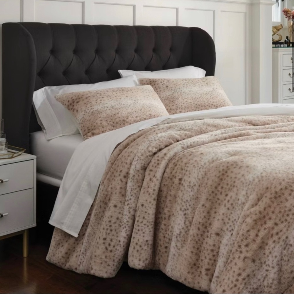 King Threshold 3 piece Faux Fur Comforter Bedding - Target